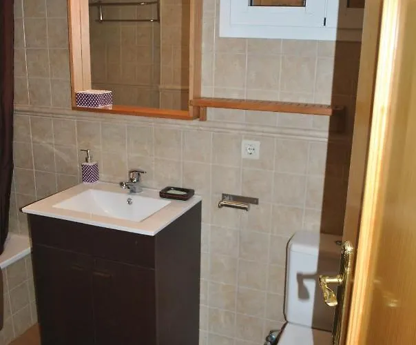 Chalet Gran Adosado-spa En Hasta14 Plazas *