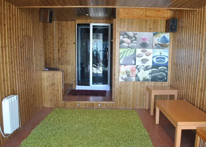 Chalet Gran Adosado-spa En Hasta14 Plazas *